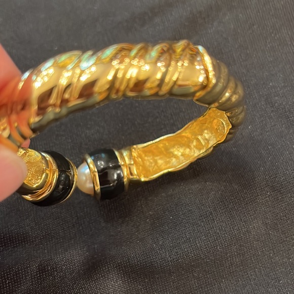 Vintage Joan Rivers Chunky Gold Pearl Clamper Cuff Bracelet Heavy Solid - Picture 7 of 16